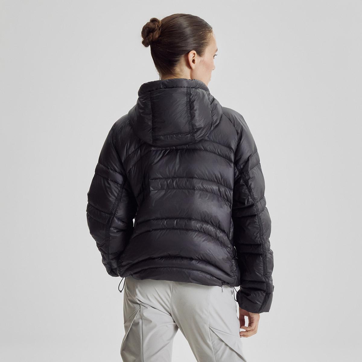 (19)Black