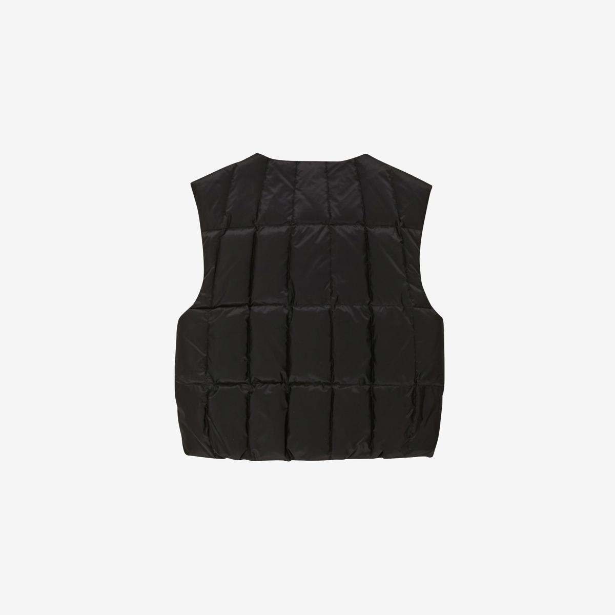 (19)Black