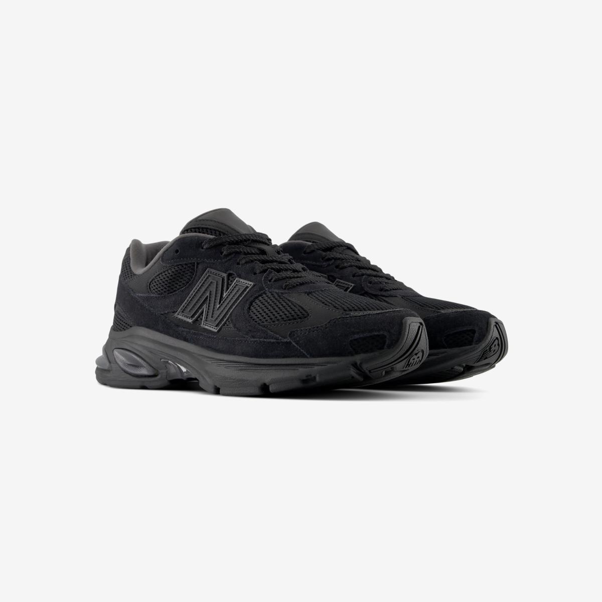 (19)Black