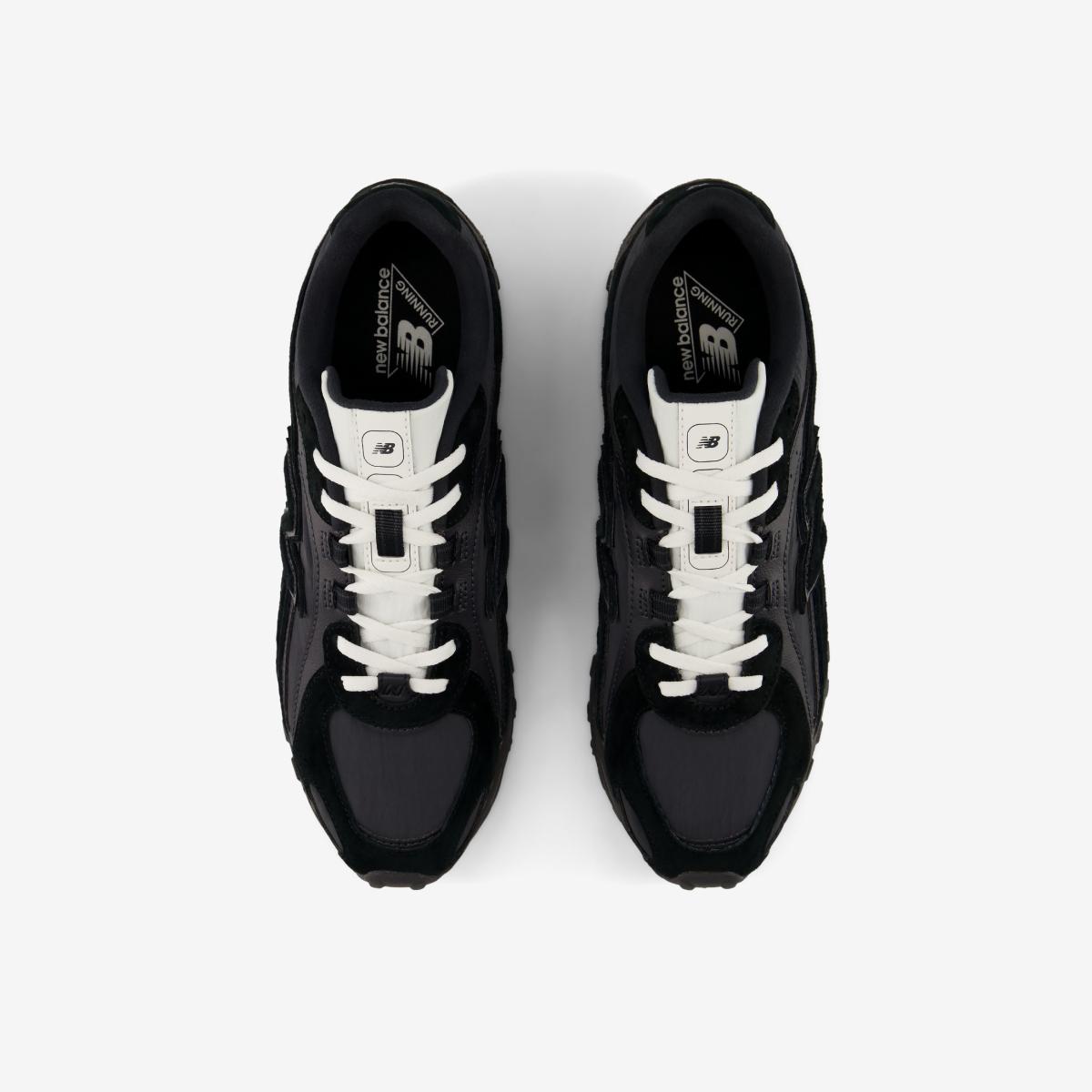(19)Black