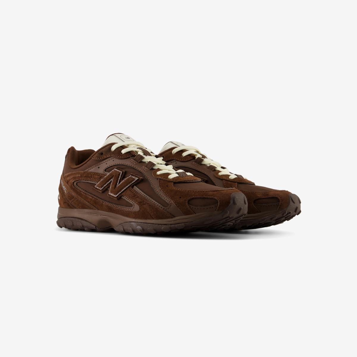 (85)Brown