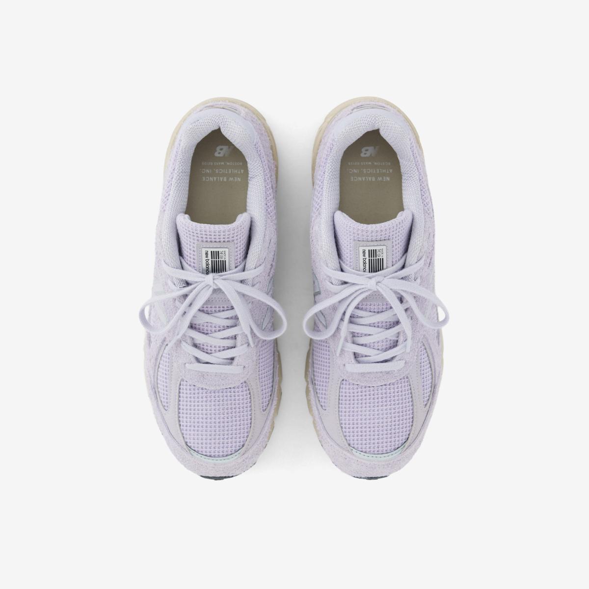 (70)Violet