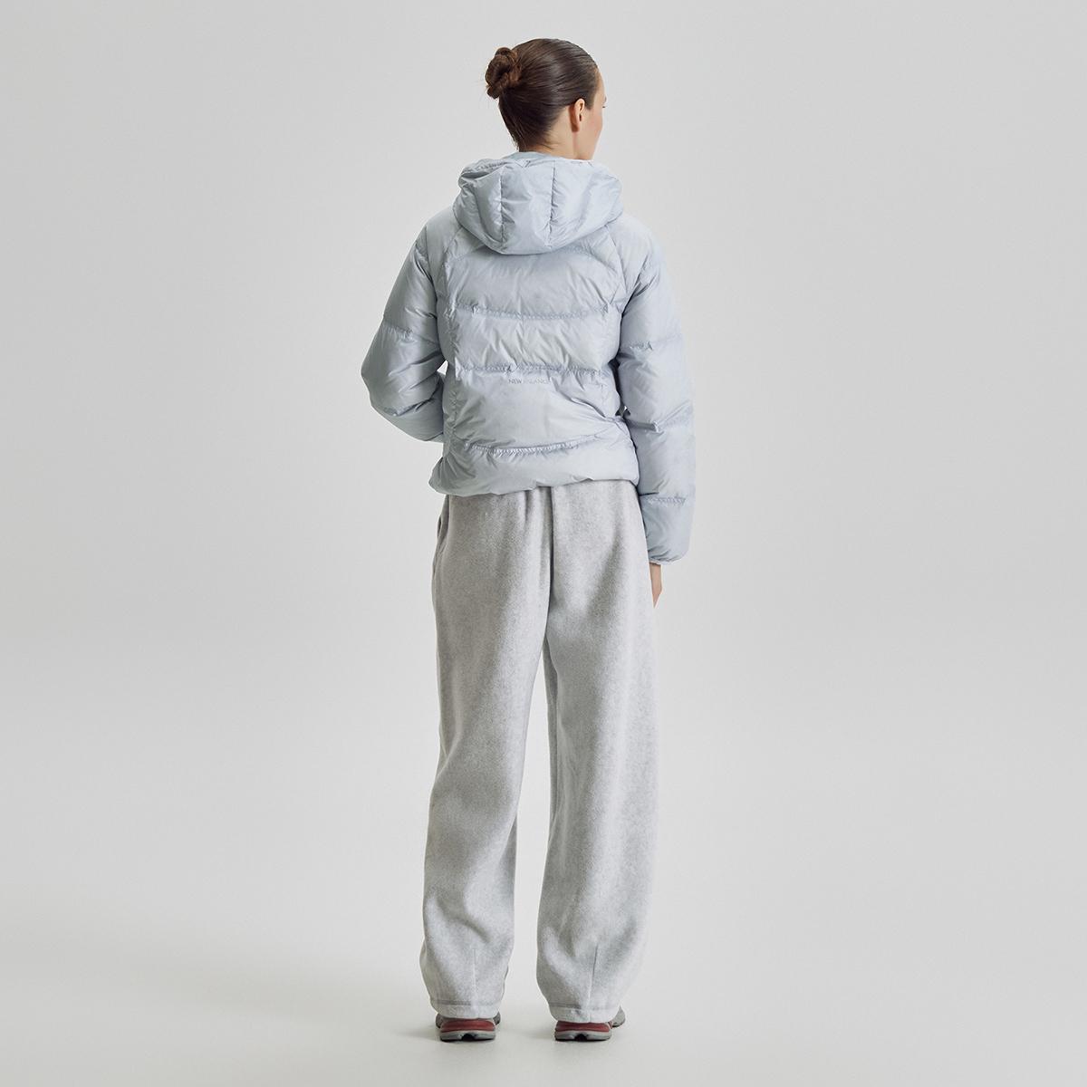 (51)Light Blue