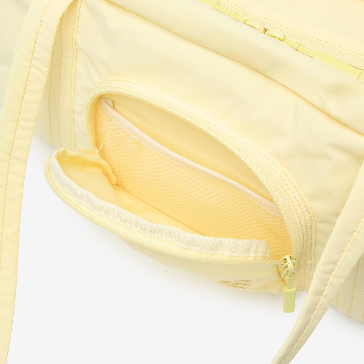 (30)Yellow