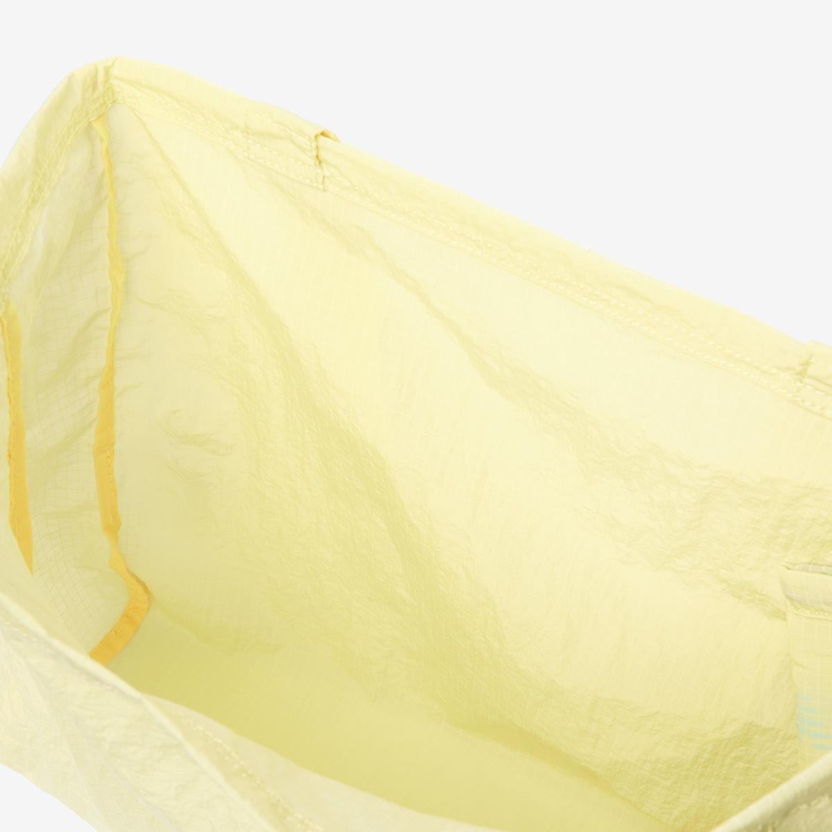 (30)Yellow