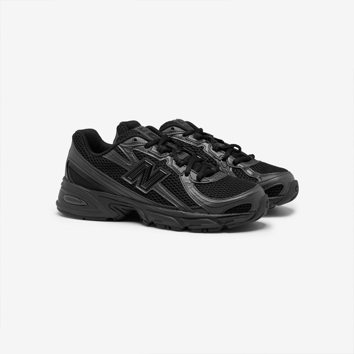(19)Black