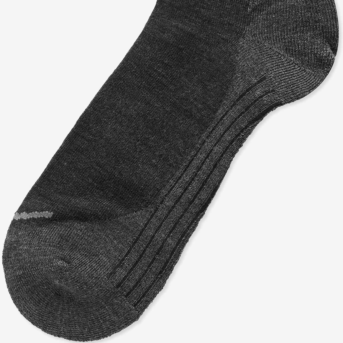 (19)Black