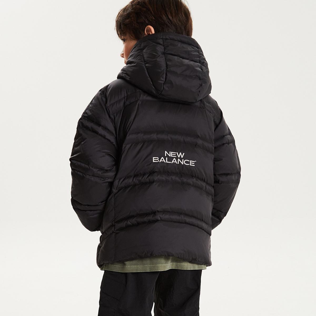 (19)Black