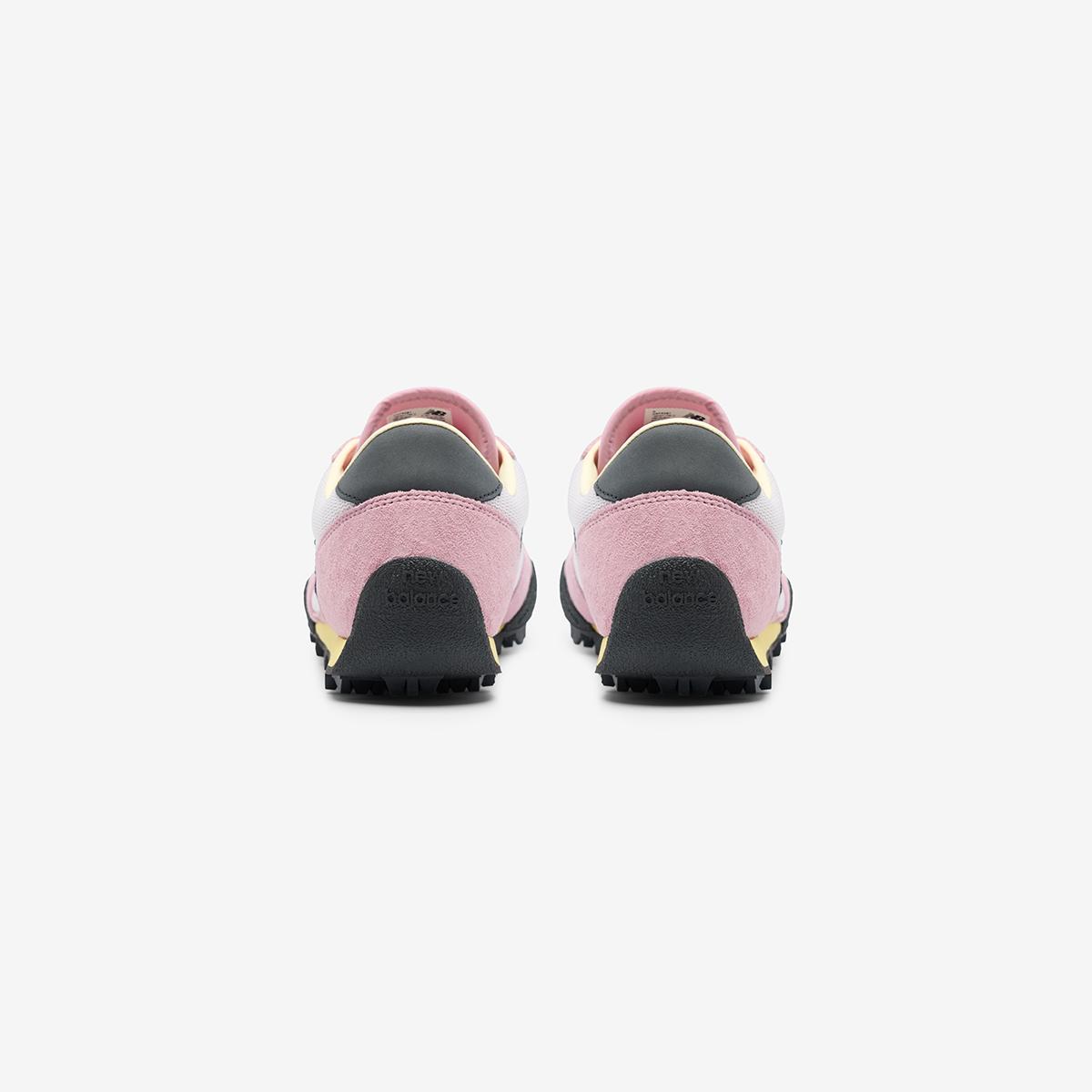 (25)Pink