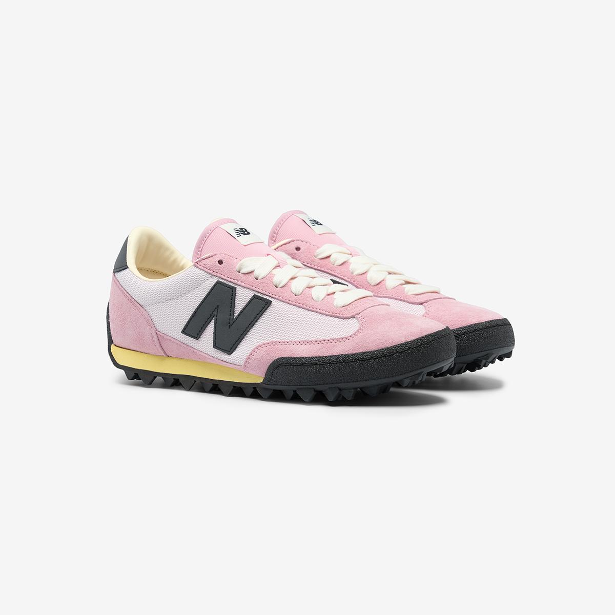 (25)Pink