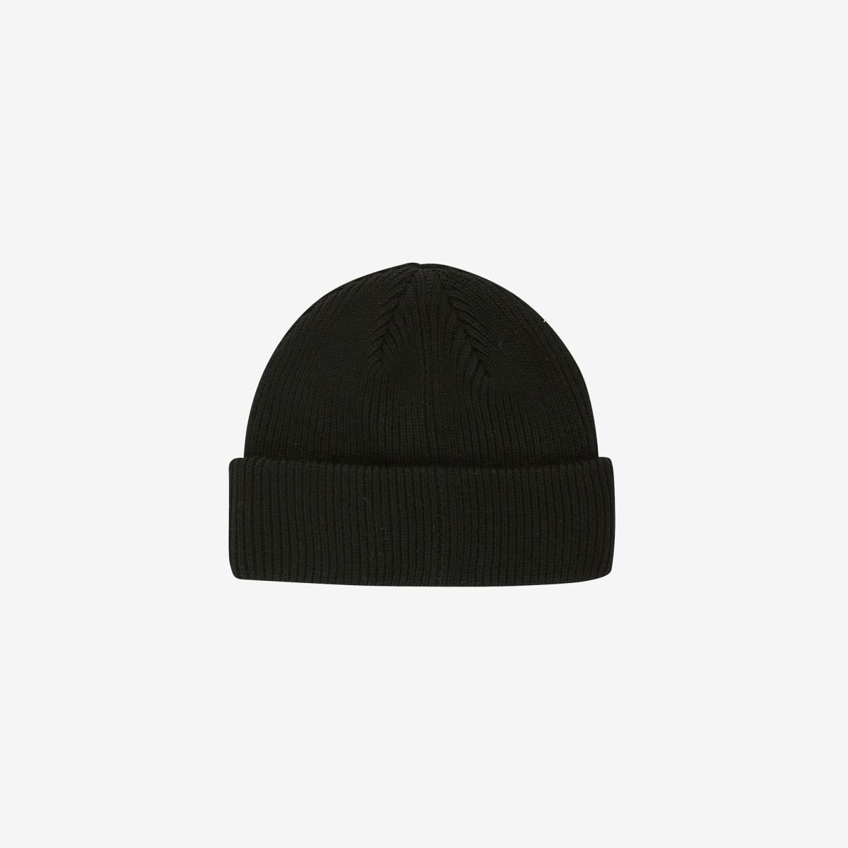 (19)Black