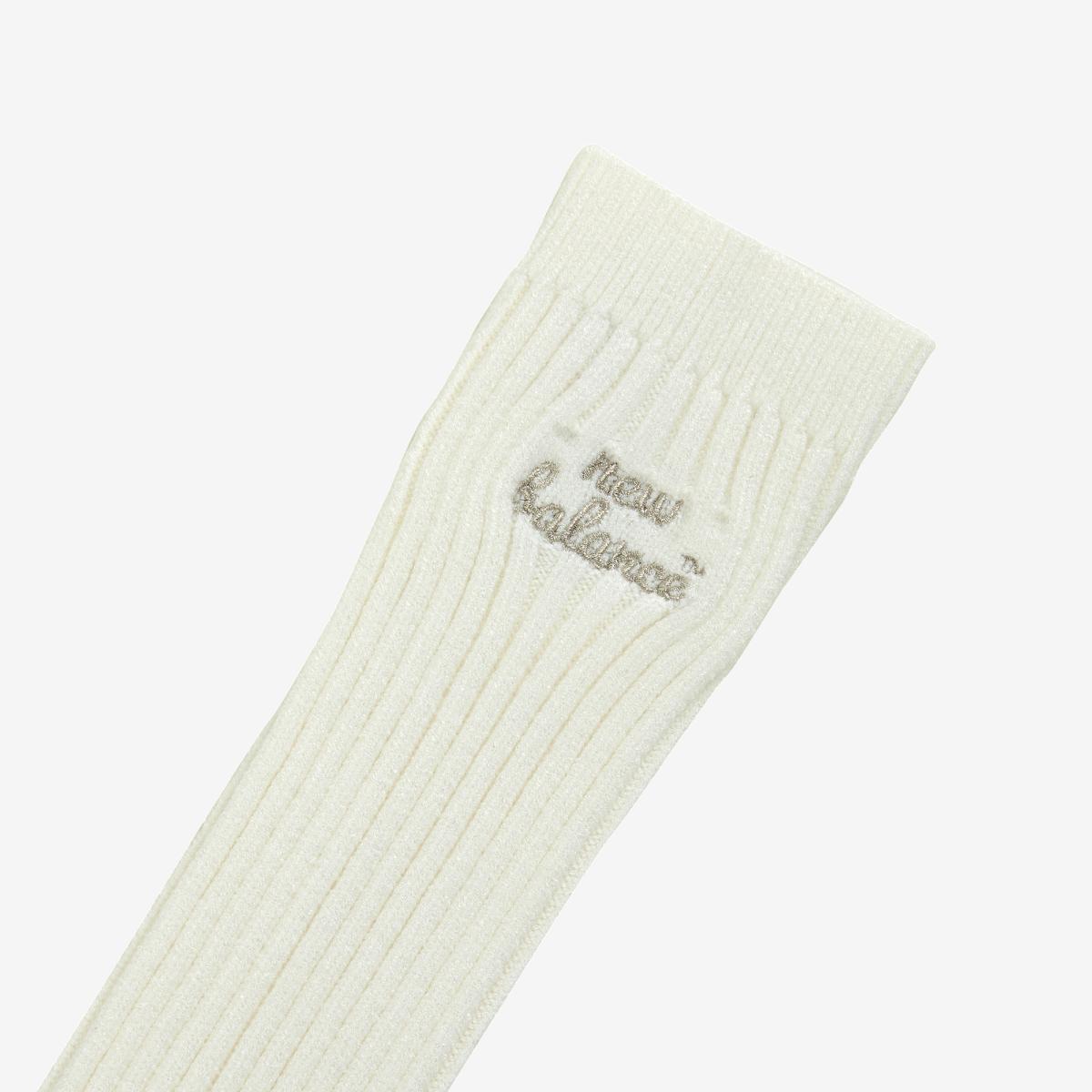 (39)Ivory