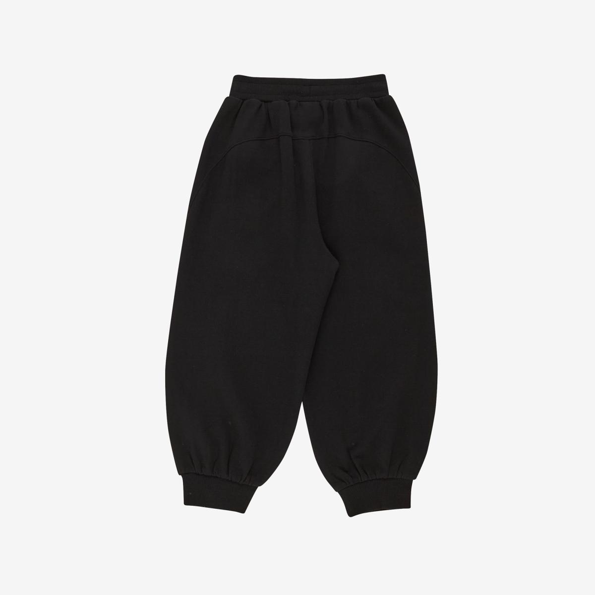 (19)Black