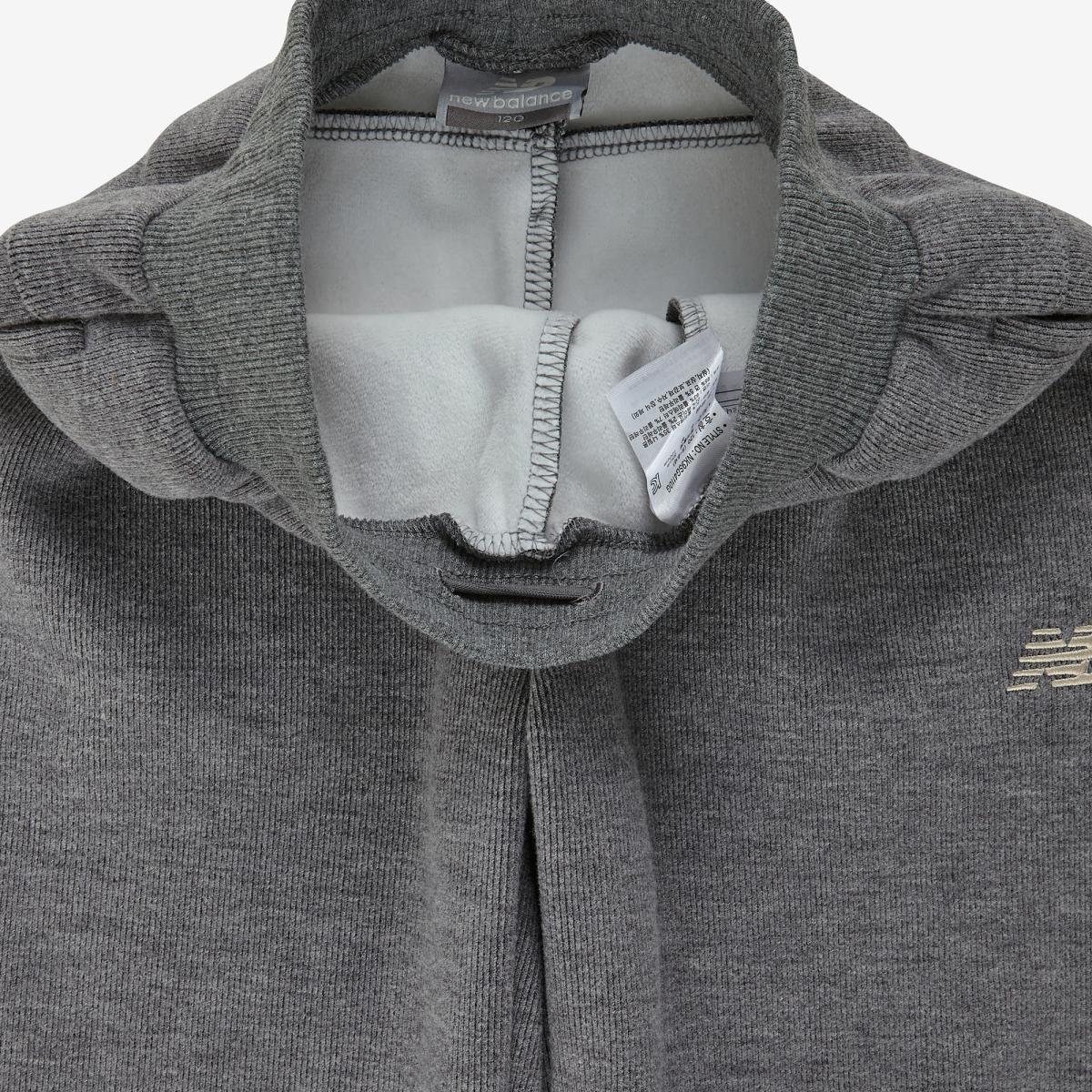 (60)Charcoal