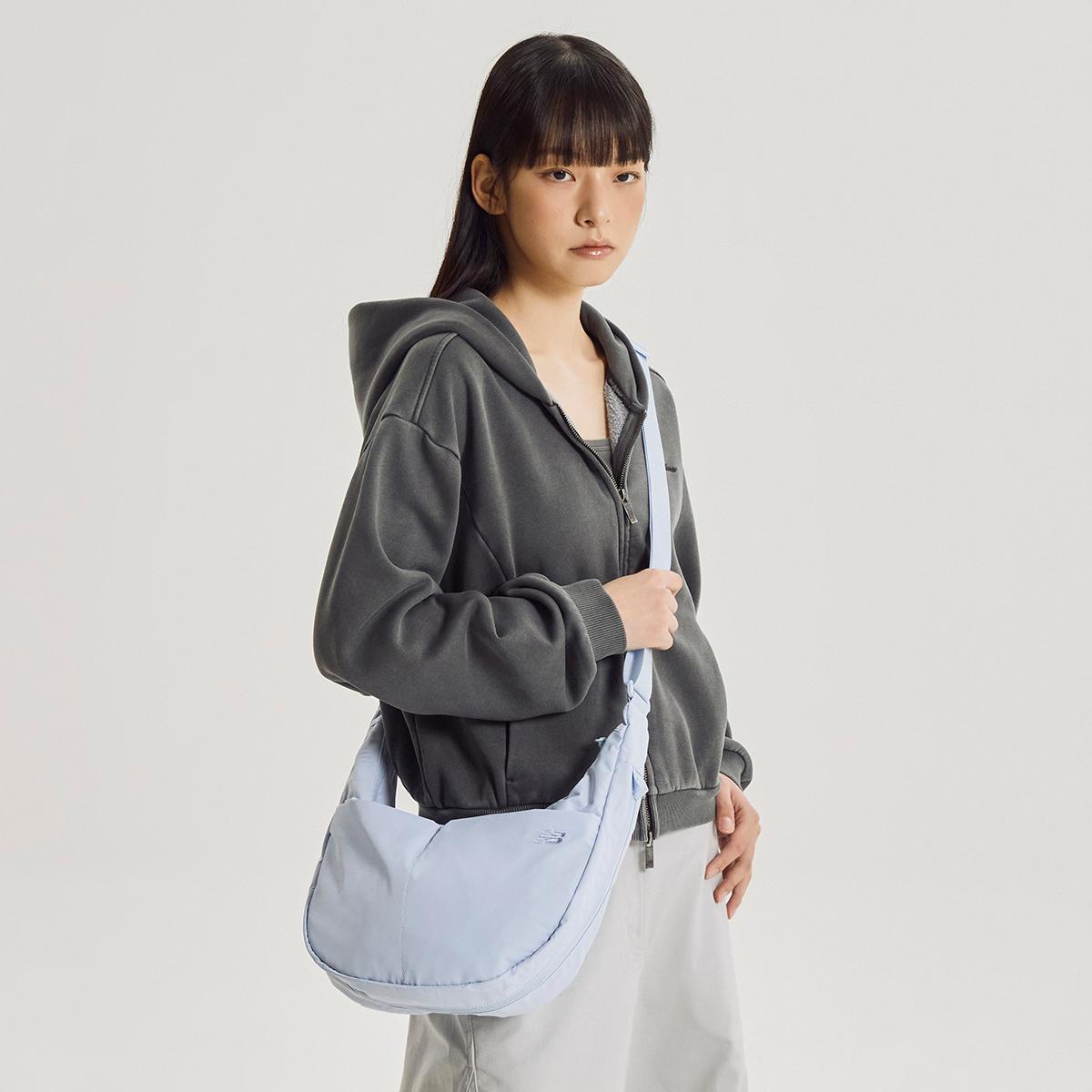 (51)Light Blue
