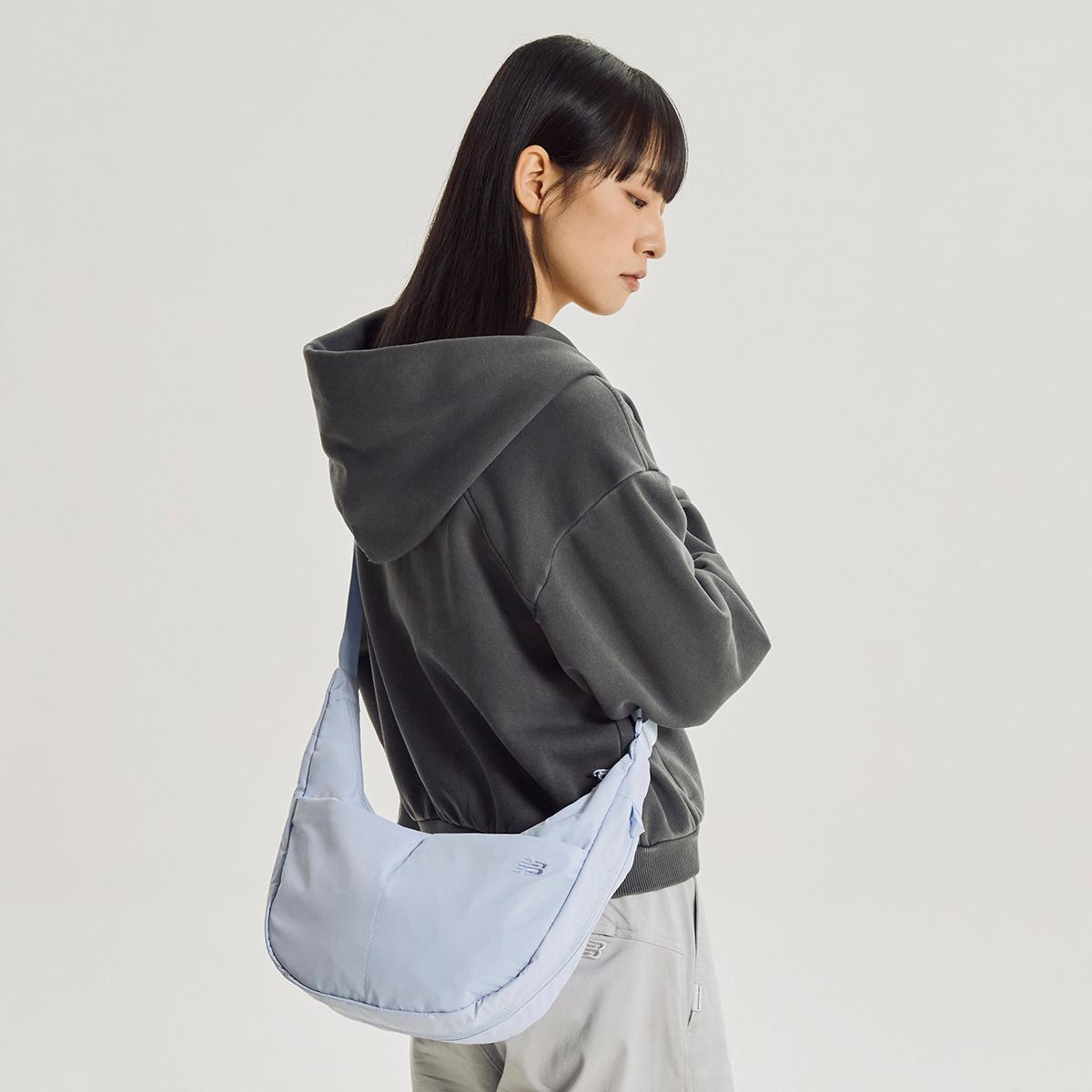 (51)Light Blue
