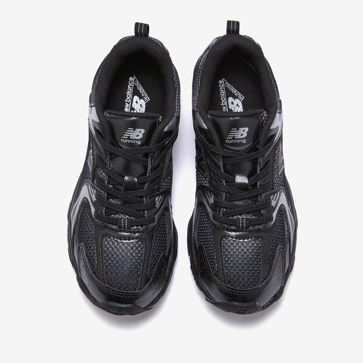(19)Black