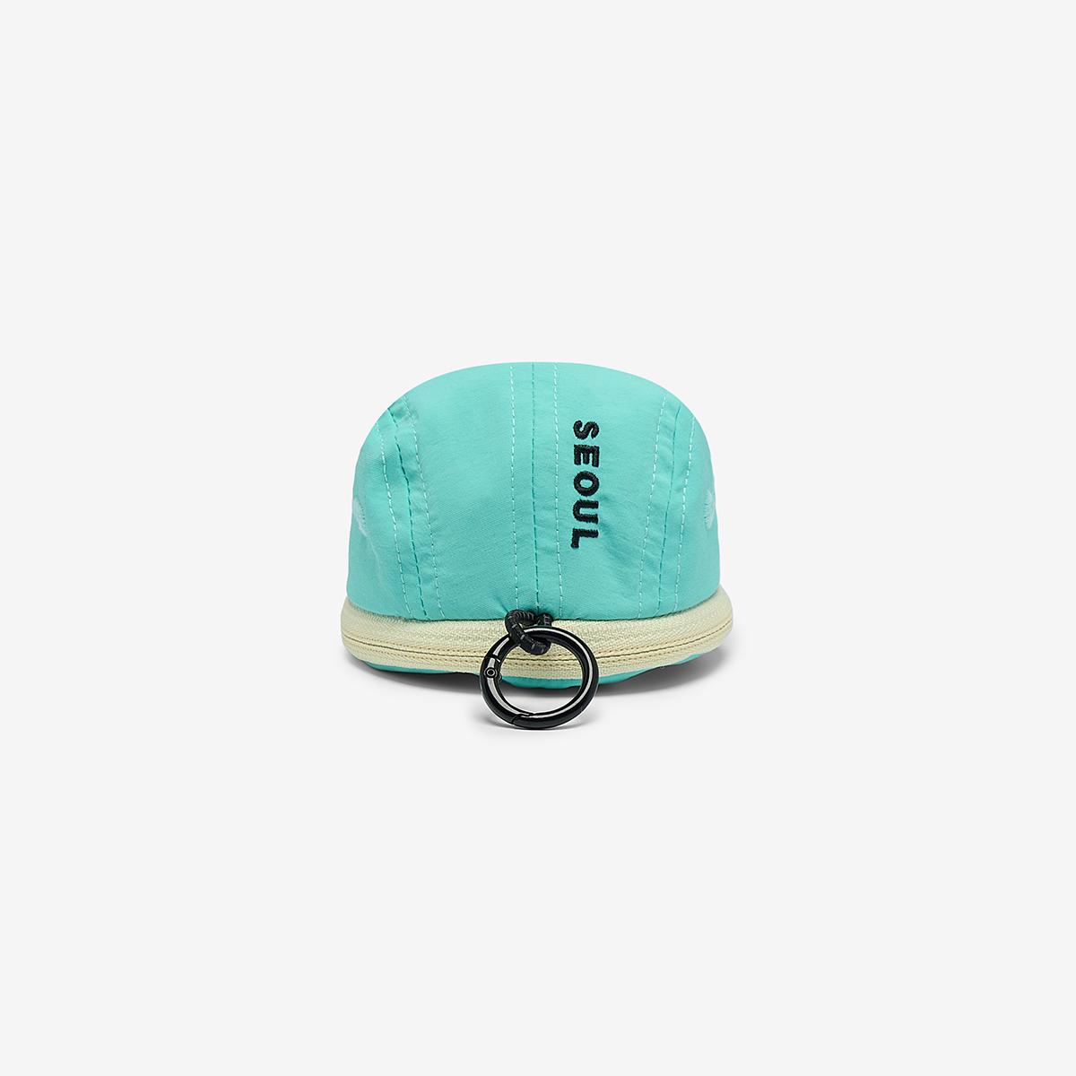(51)Light Blue