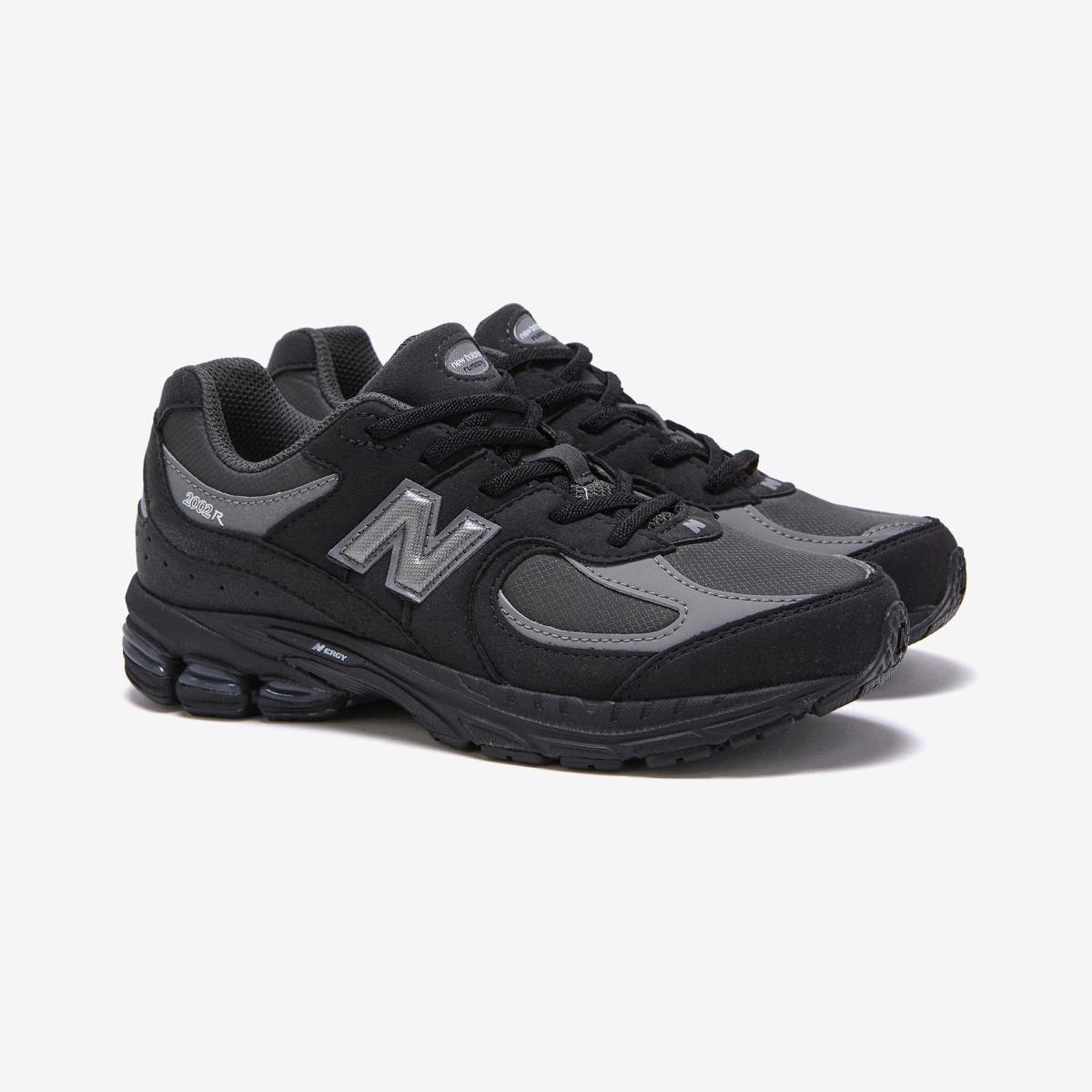 (19)Black