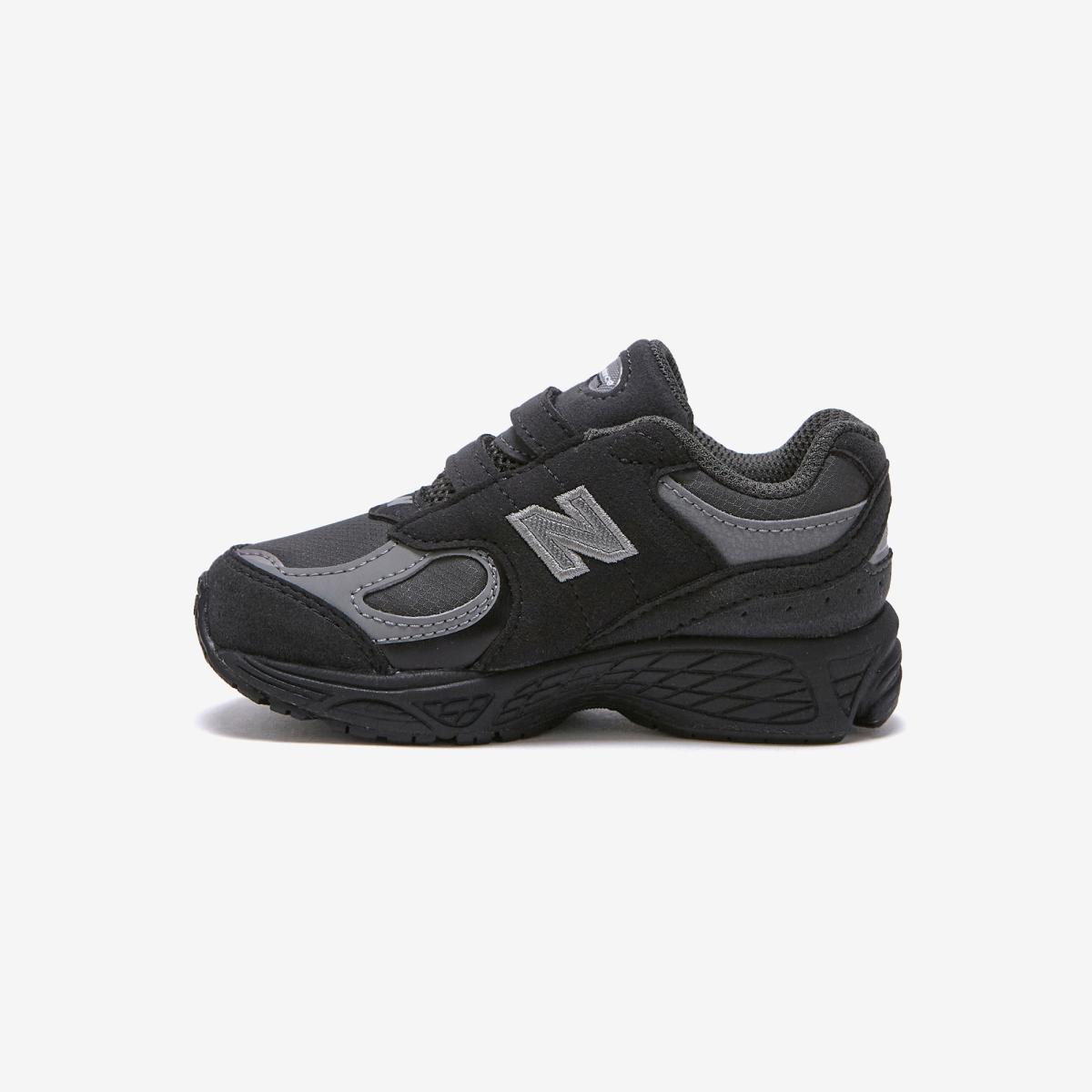 (19)Black