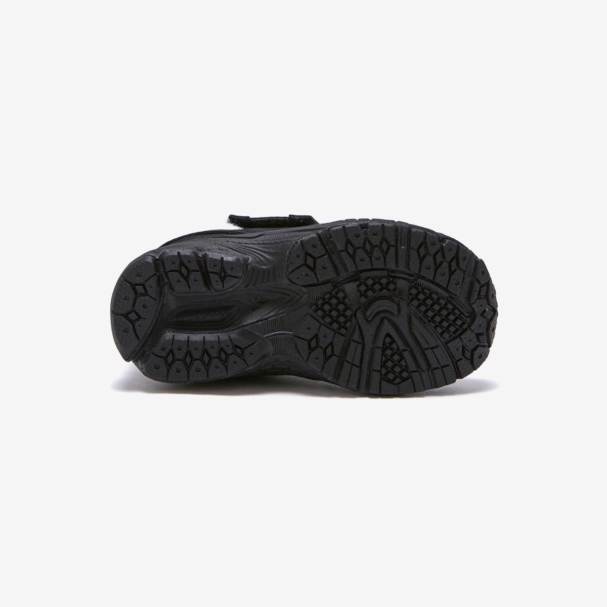 (19)Black