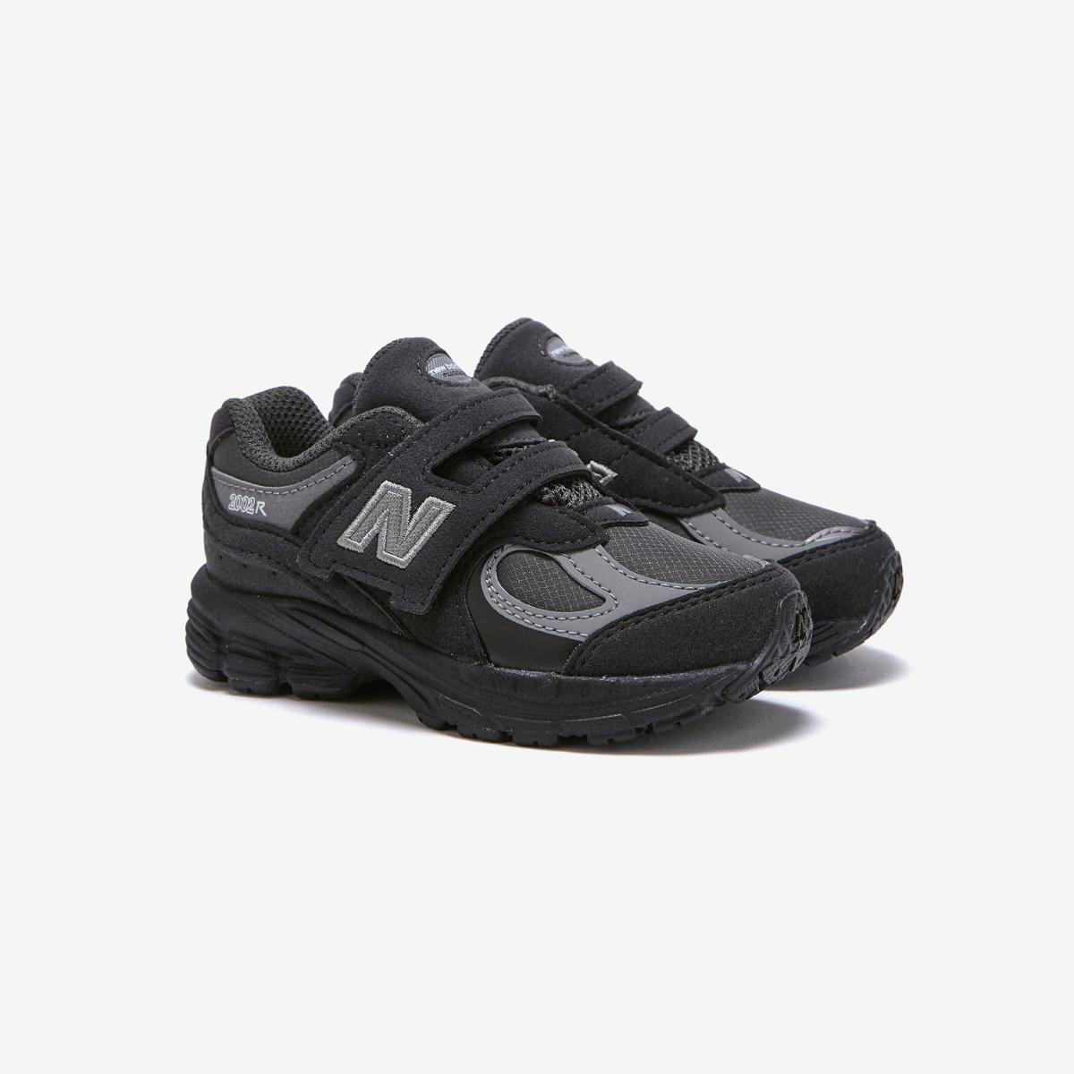 (19)Black