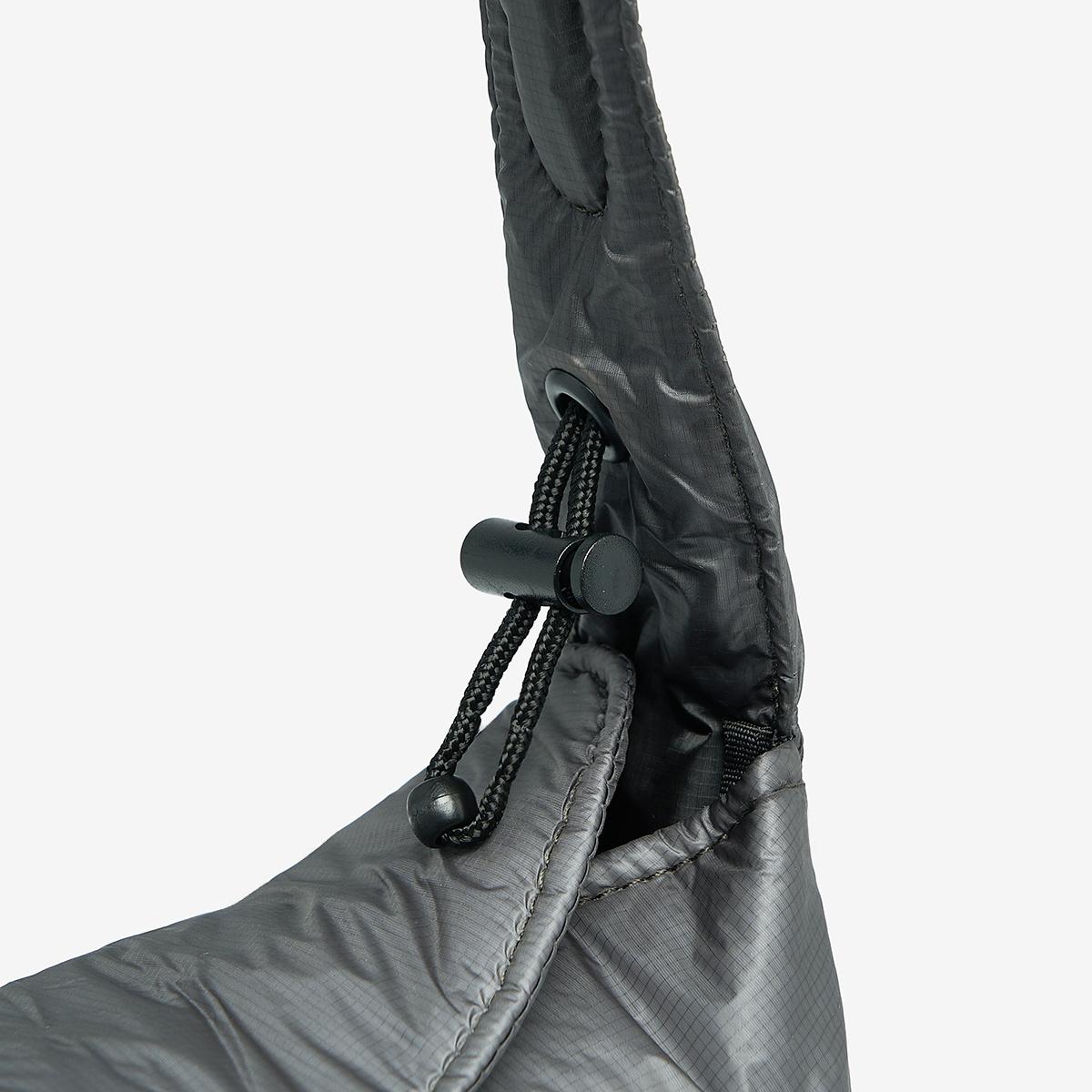(60)Charcoal