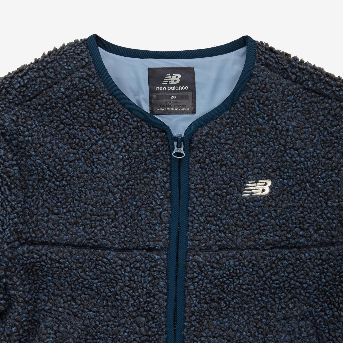 (51)Light Blue