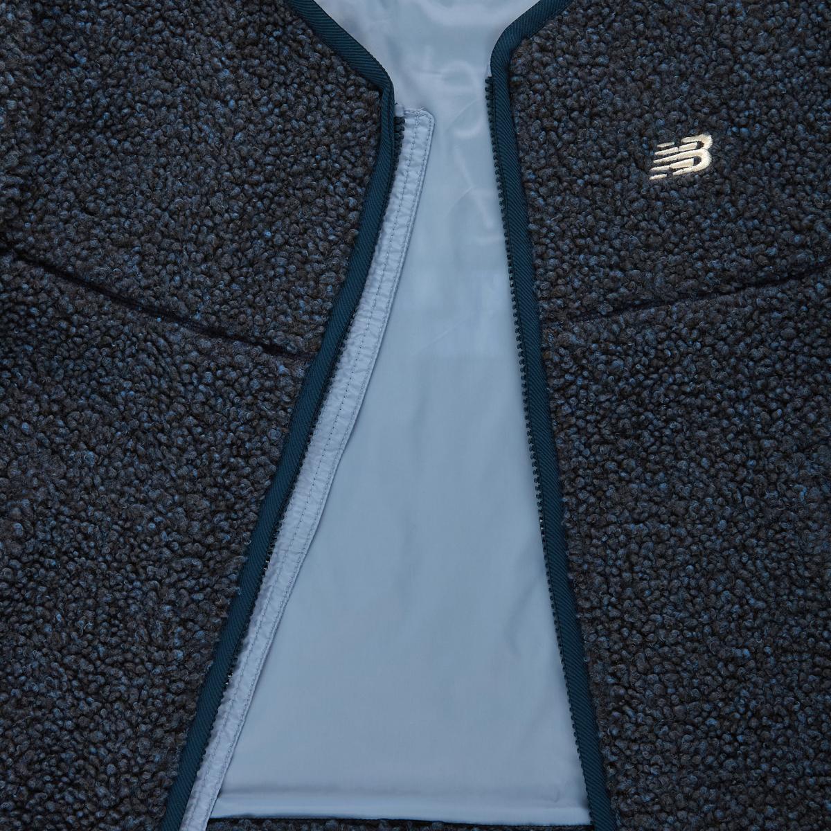 (51)Light Blue