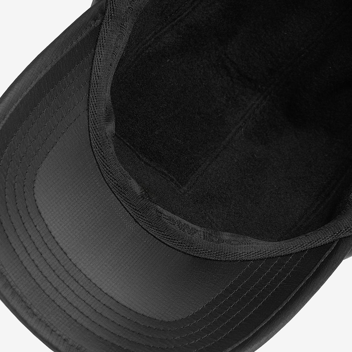(19)Black