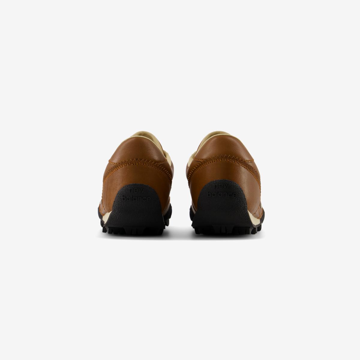 (85)Brown
