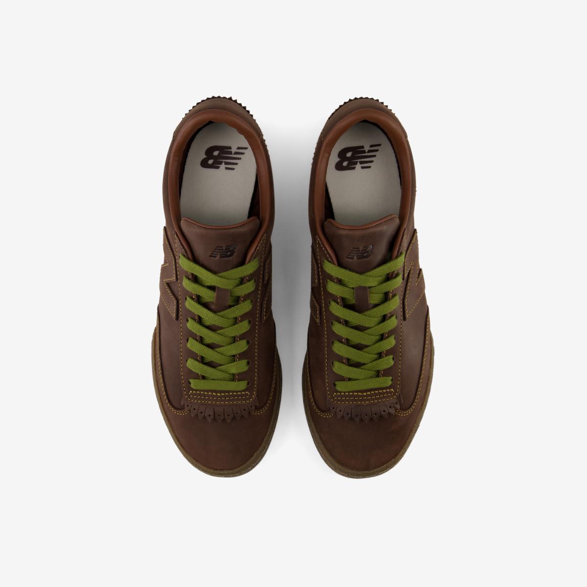(85)Brown