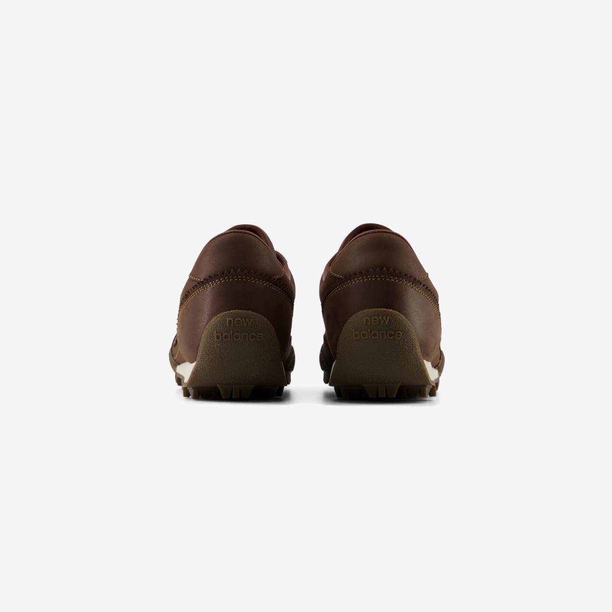 (85)Brown