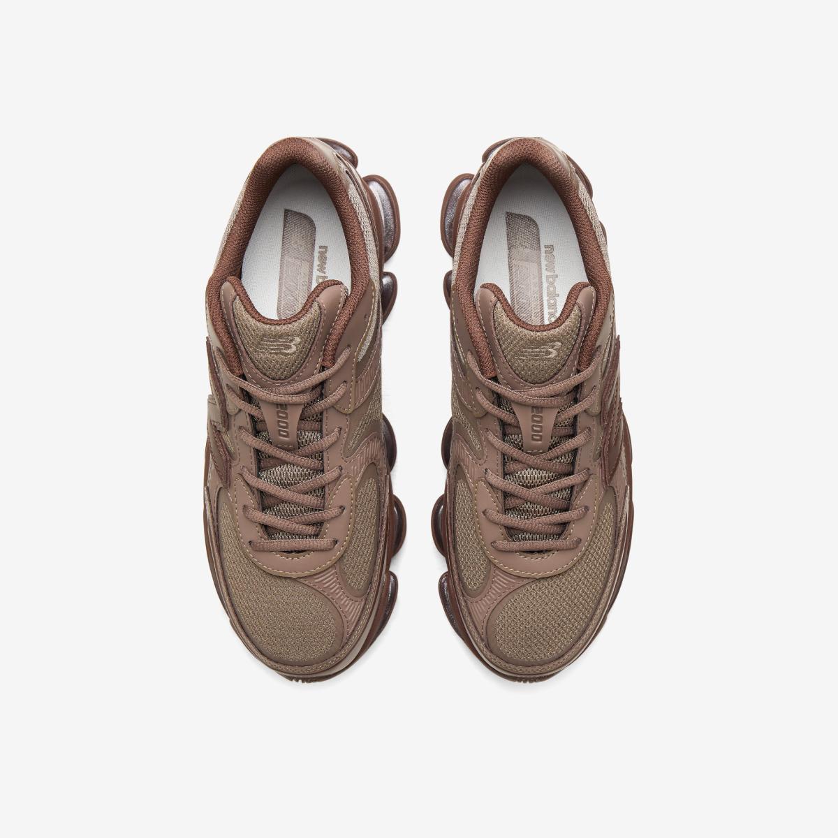 (85)Brown