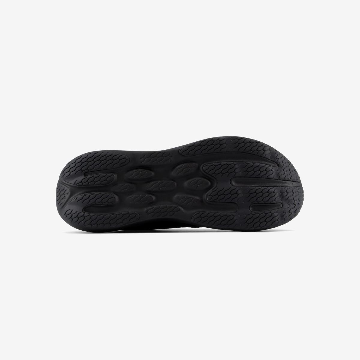 (19)Black