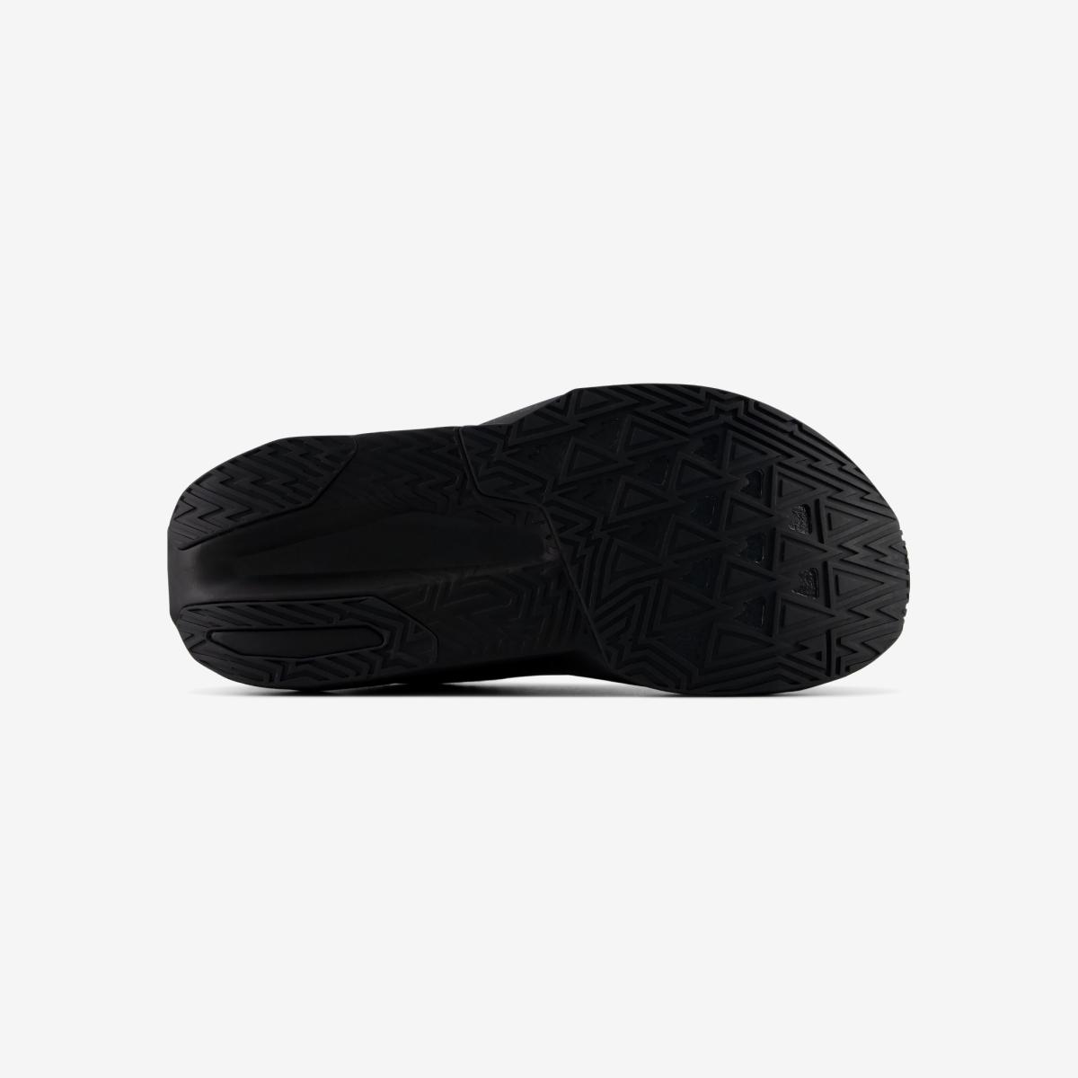 (19)Black