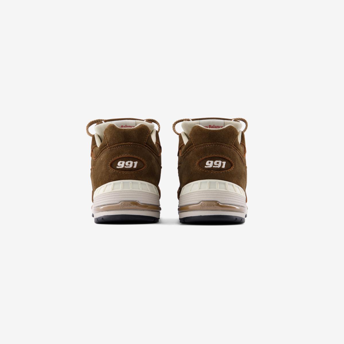 (85)Brown