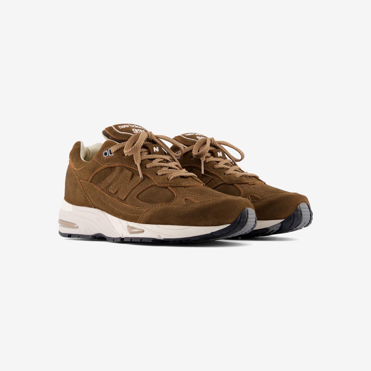(85)Brown