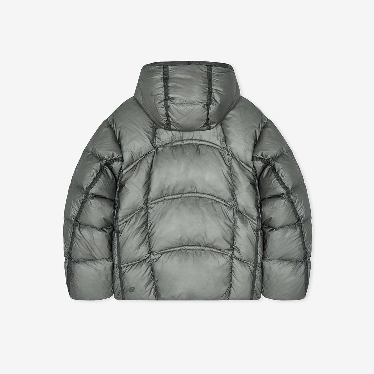 (60)Charcoal