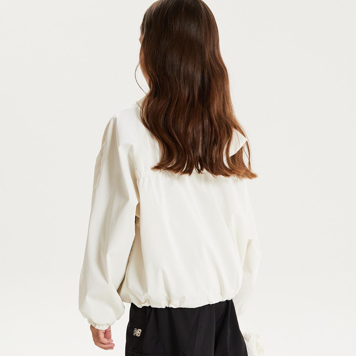 (39)Ivory