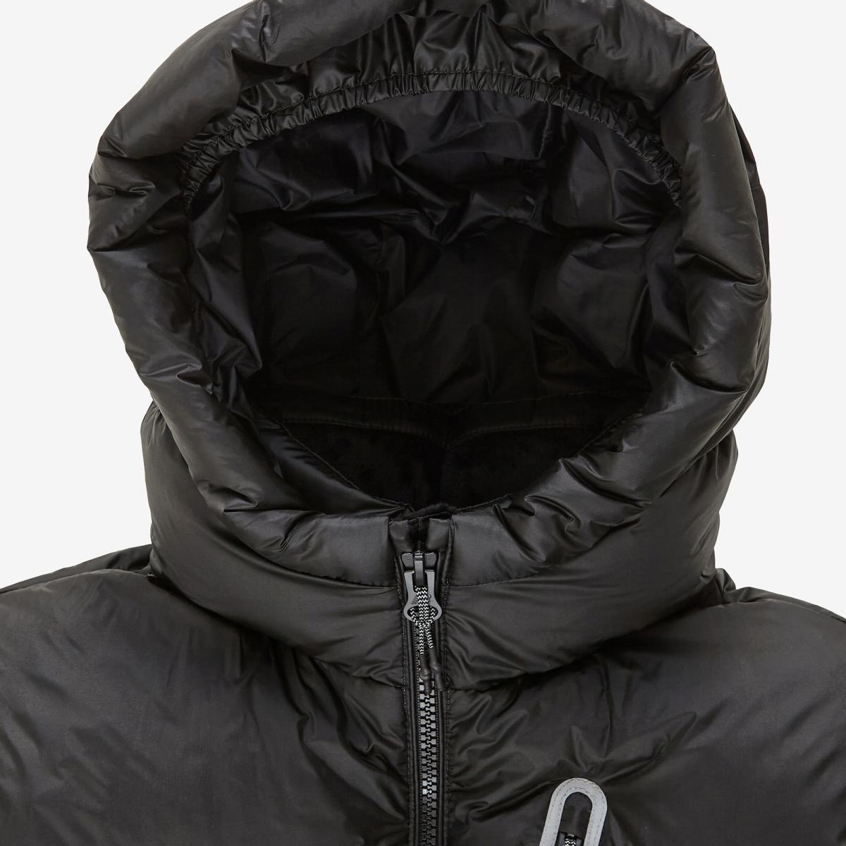(19)Black