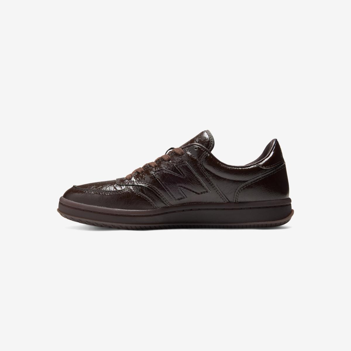 (85)Brown
