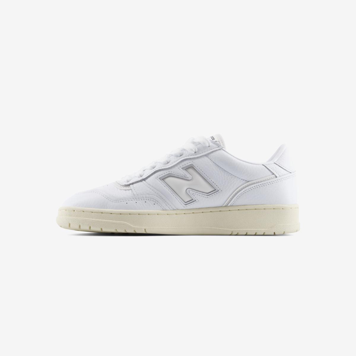 (10)White