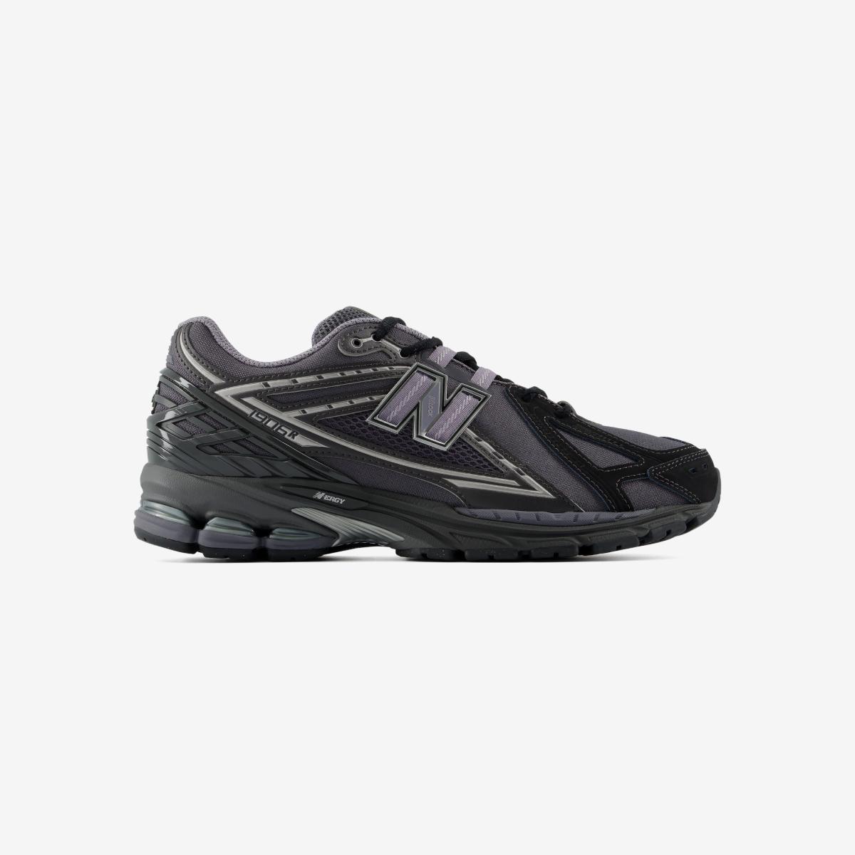 U19064XS ( BLACK CEMENT )