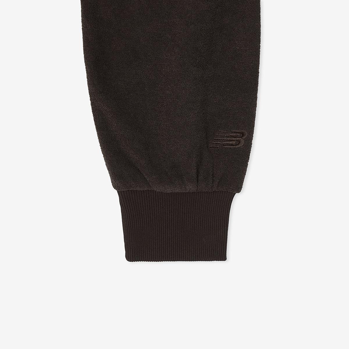 (85)Brown