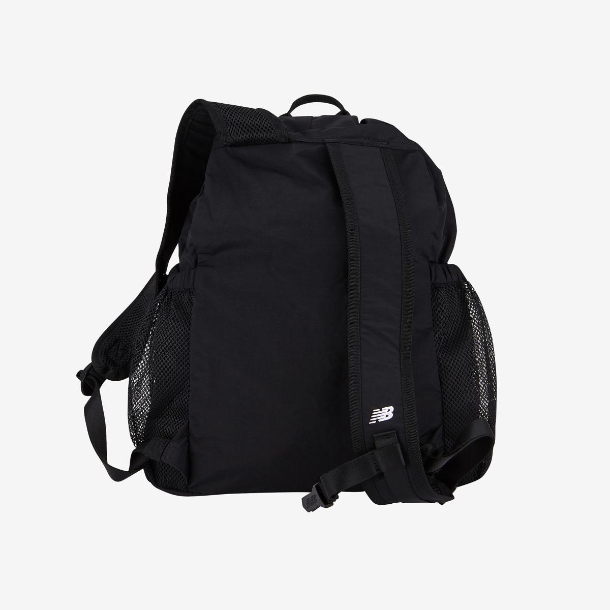 (19)Black