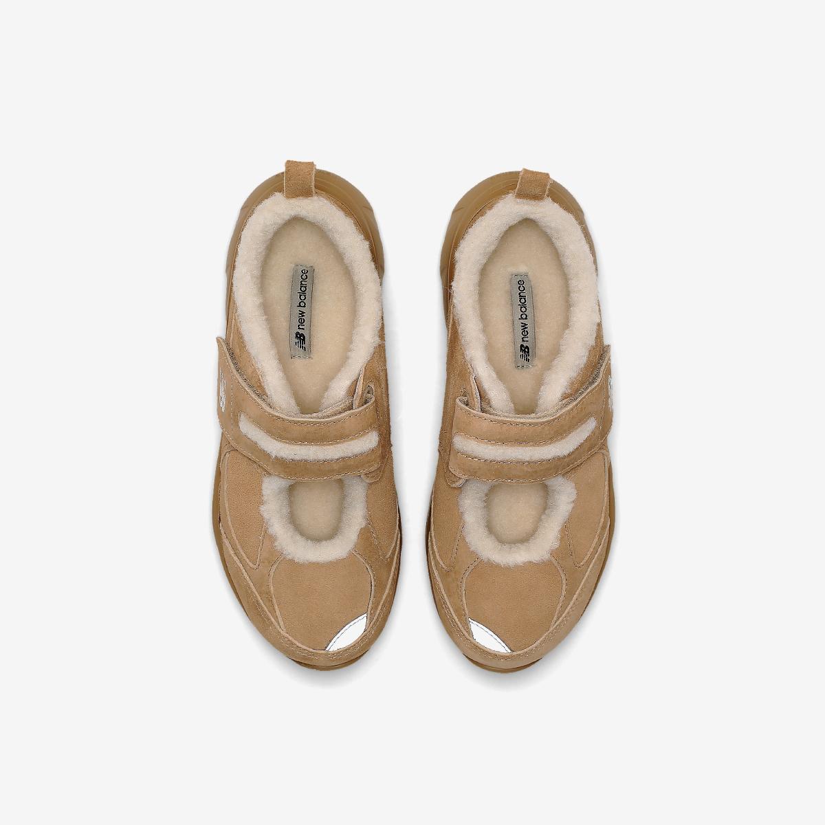 (35)Beige