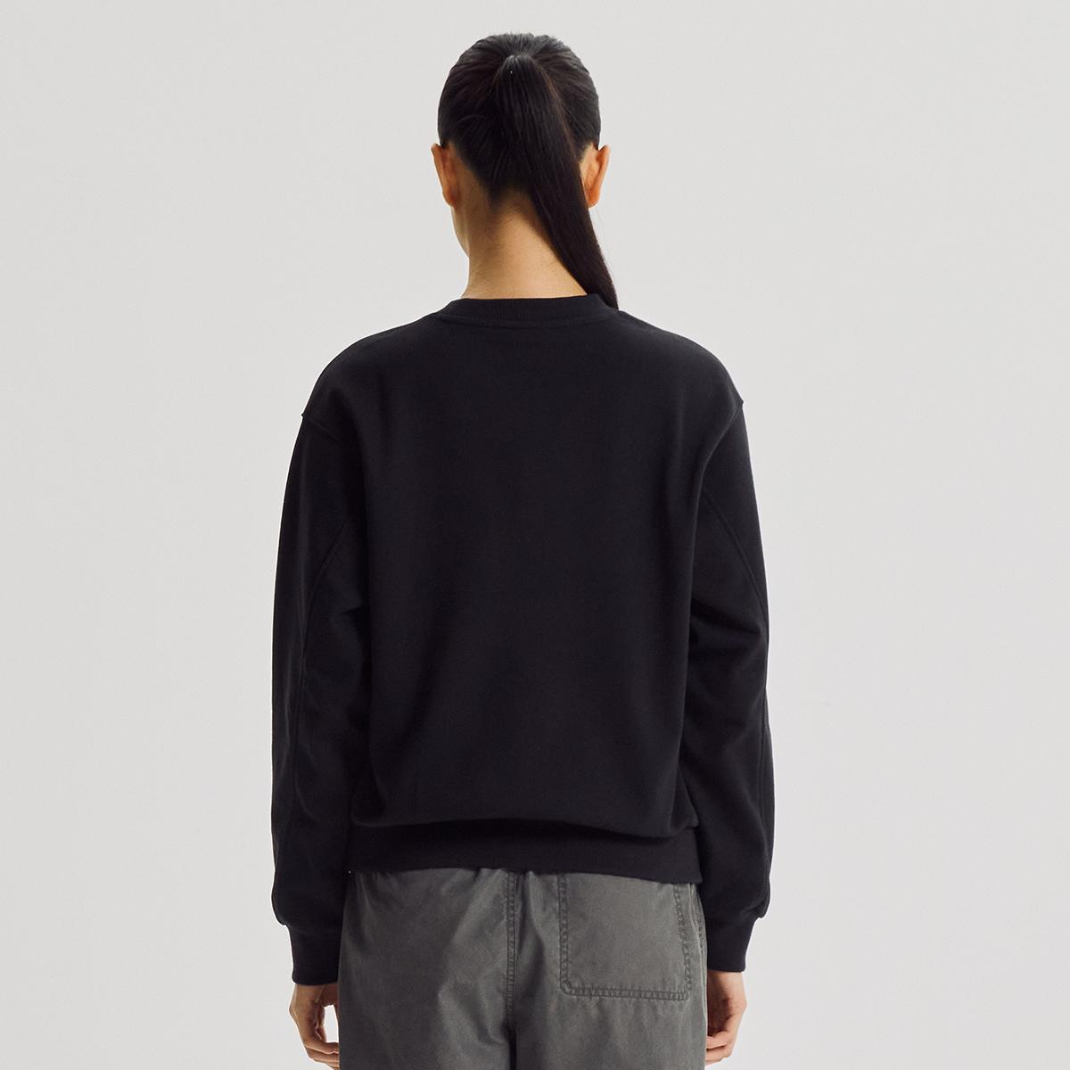 (19)Black