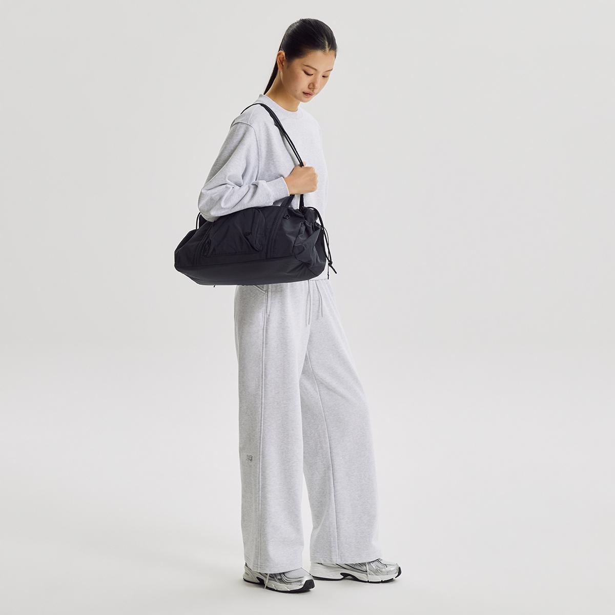 (19)Black