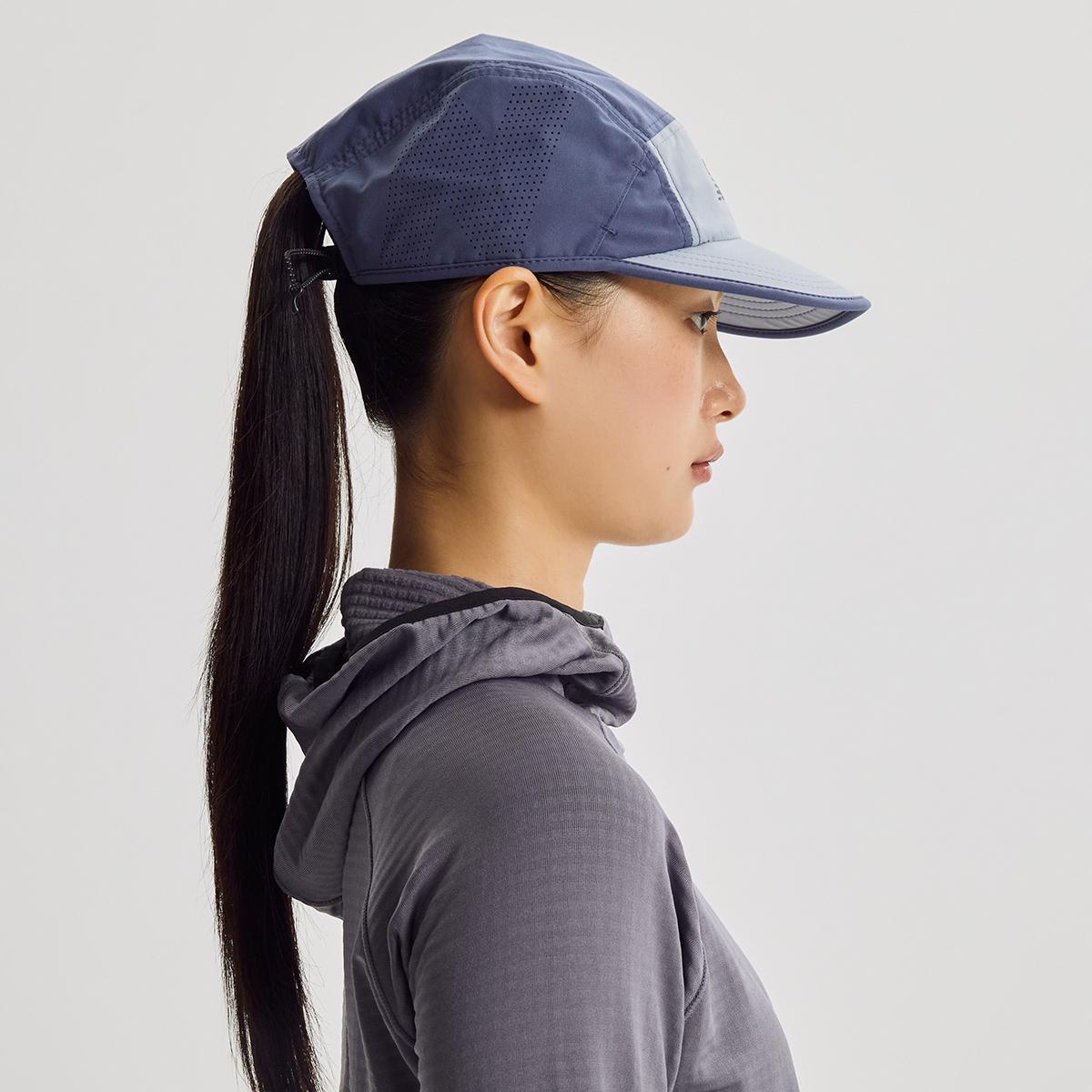 (83)Greyish Blue